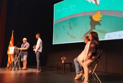 La família Bardí i l’ecòleg marí Enric Sala reben el XVI Premi Roig Toqués a Vilanova i la Geltrú. Ajuntament de Vilanova